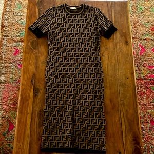 FENDI dress short sleeve classic stretch